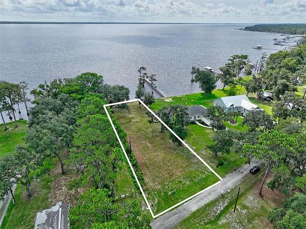 0.73 Acres of Residential Land for Sale in Crescent City, Florida