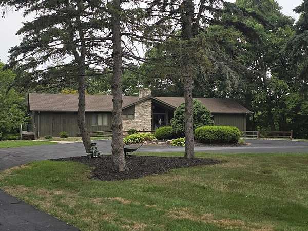 2.5 Acres of Land with Home for Sale in Owosso, Michigan