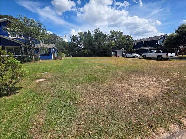 0.18 Acres of Mixed-Use Land for Sale in Bryan, Texas