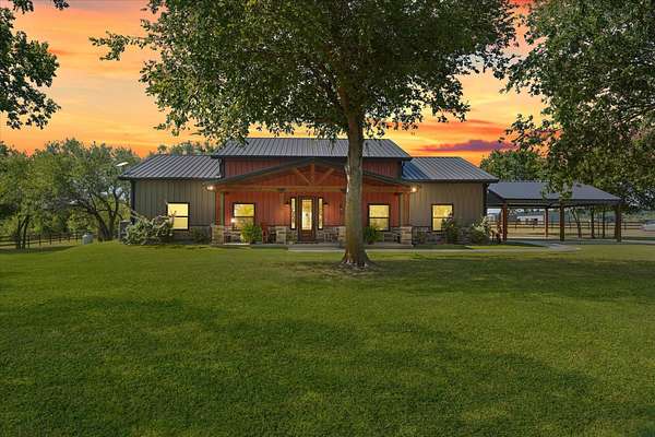 12 Acres of Land with Home for Sale in Maypearl, Texas