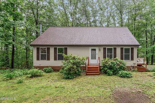 5.15 Acres of Land with Home for Sale in Johnsonville, New York