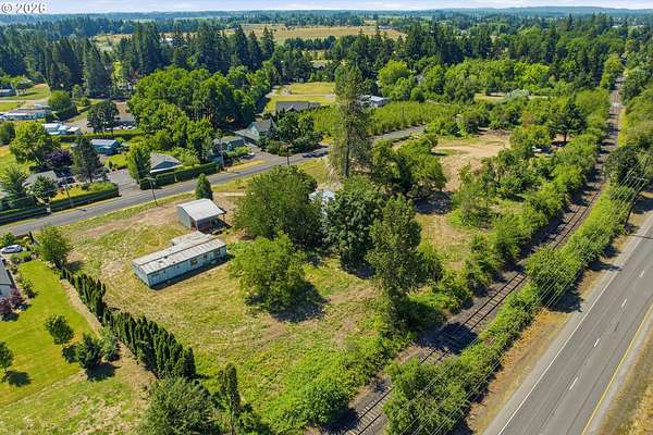 3 Acres of Land with Home for Sale in Newberg, Oregon