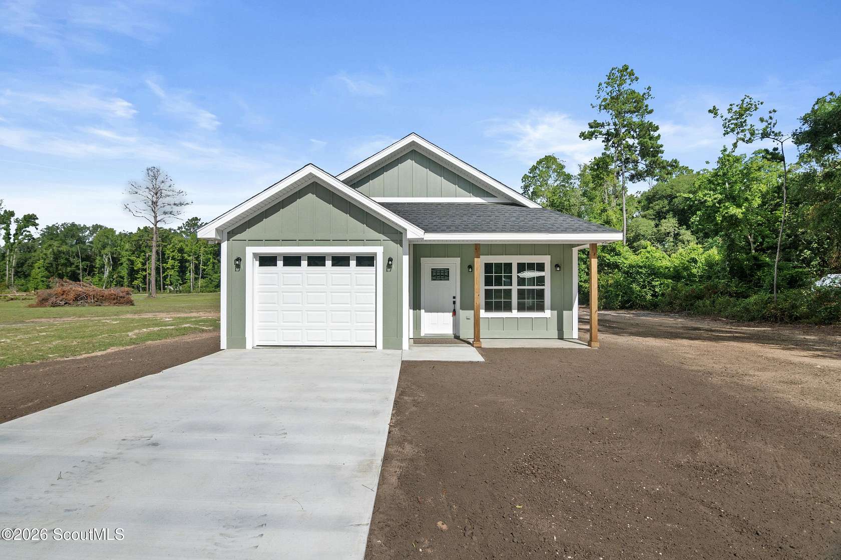 1.5 Acres of Land with Home for Sale in Jesup, Georgia