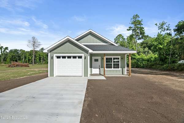 1.5 Acres of Land with Home for Sale in Jesup, Georgia