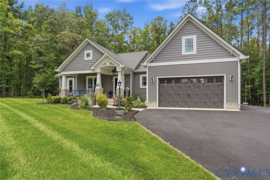 2.35 Acres of Land with Home for Sale in Dinwiddie, Virginia