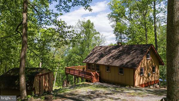 1.62 Acres of Land with Home for Sale in Front Royal, Virginia