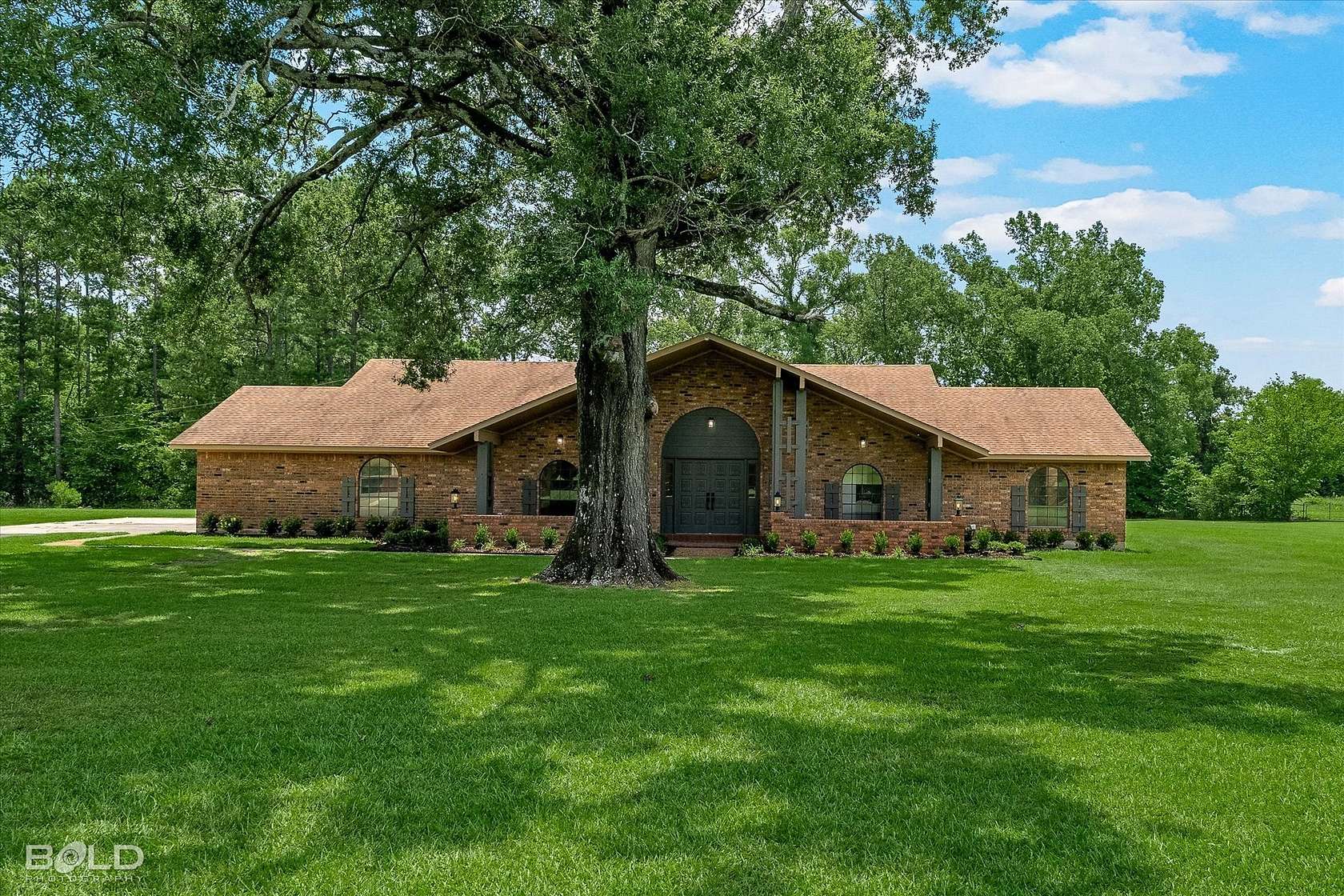 5.26 Acres of Land with Home for Sale in Keithville, Louisiana