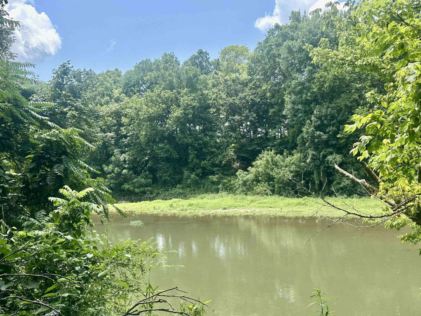 2 Acres of Residential Land for Sale in Killen, Alabama