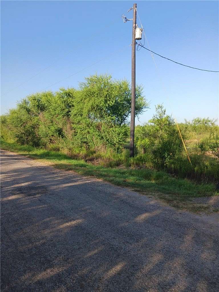 2.6 Acres of Residential Land for Sale in Sinton, Texas