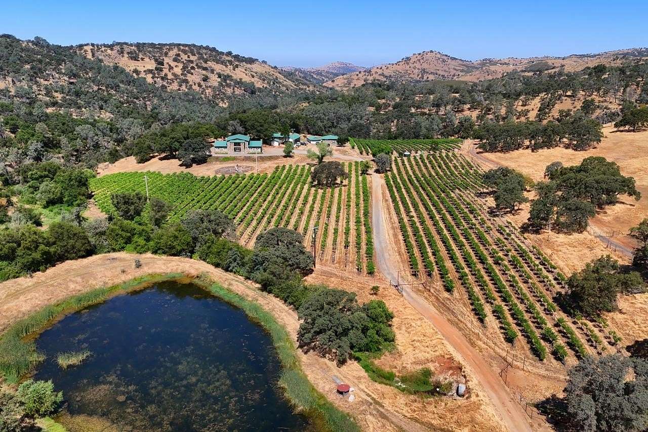 28.8 Acres of Agricultural Land with Home for Sale in Mariposa, California