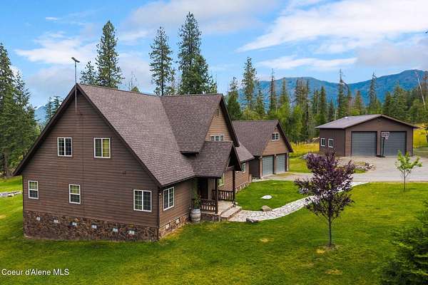 2 Acres of Land with Home for Sale in Hope, Idaho