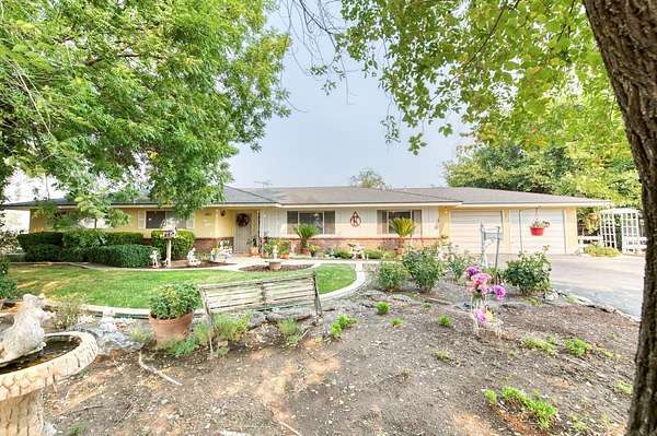 10.2 Acres of Land with Home for Sale in Clovis, California