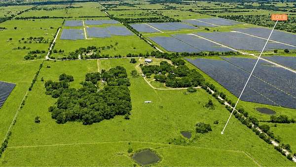 6.75 Acres of Residential Land for Sale in Kerens, Texas