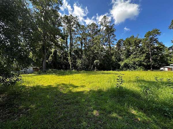 0.5 Acres of Commercial Land for Sale in Tallahassee, Florida
