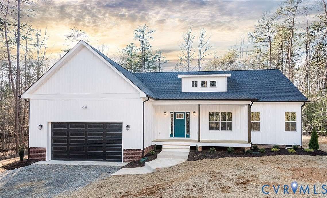 6.58 Acres of Land with Home for Sale in Louisa, Virginia