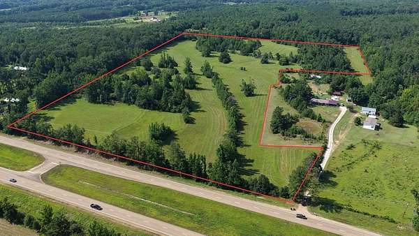 40.1 Acres of Land for Sale in Thaxton, Mississippi