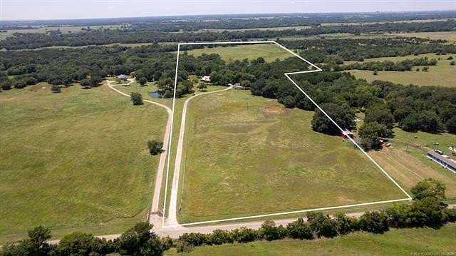 40 Acres of Land with Home for Sale in Durant, Oklahoma