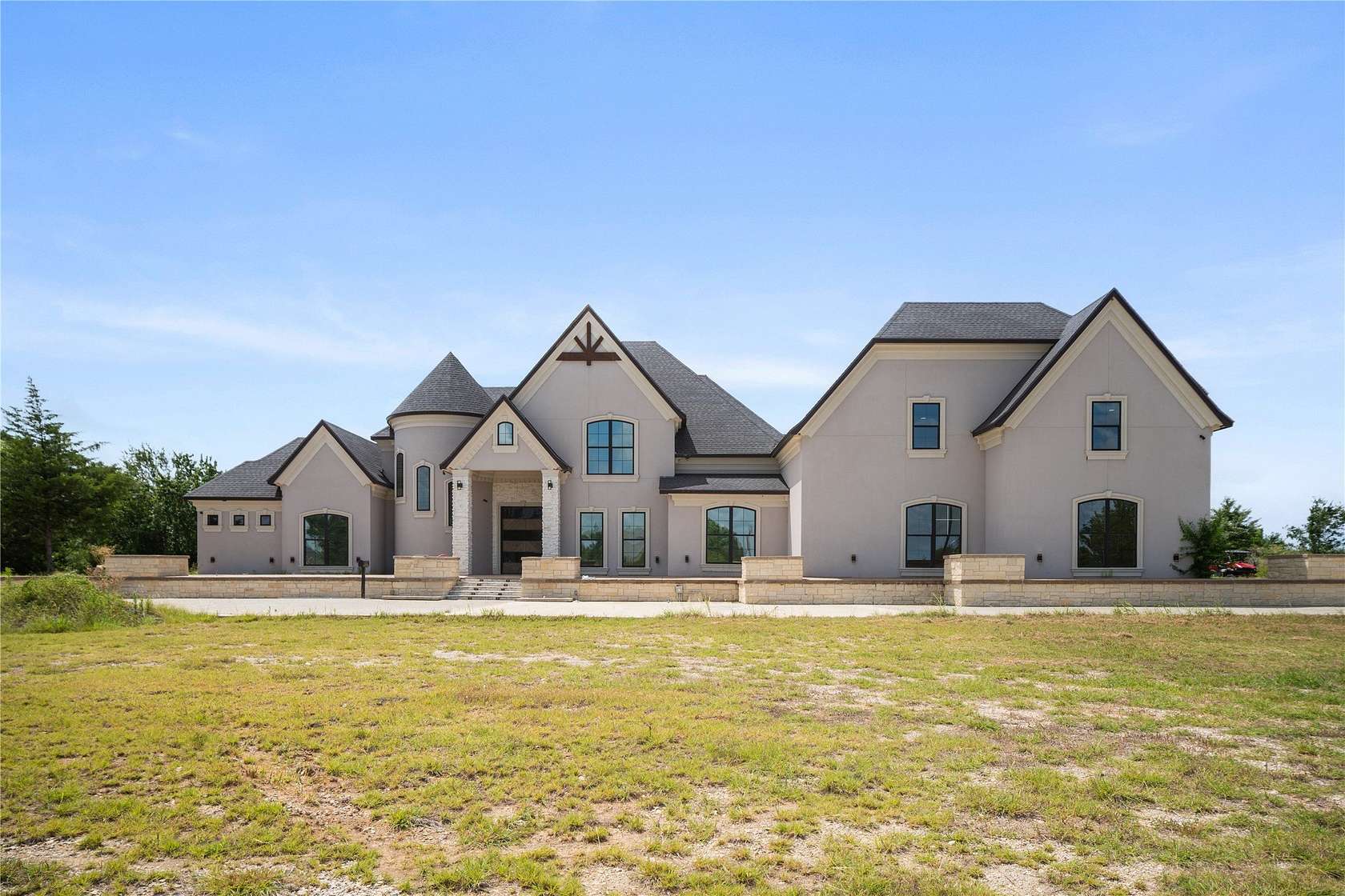 6.83 Acres of Land with Home for Sale in Rice, Texas