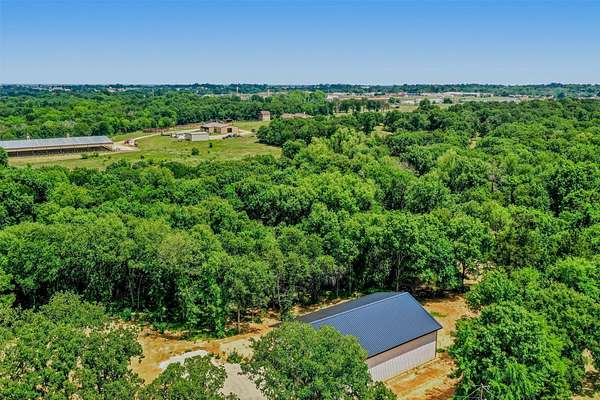 7.74 Acres of Residential Land for Sale in Whitesboro, Texas