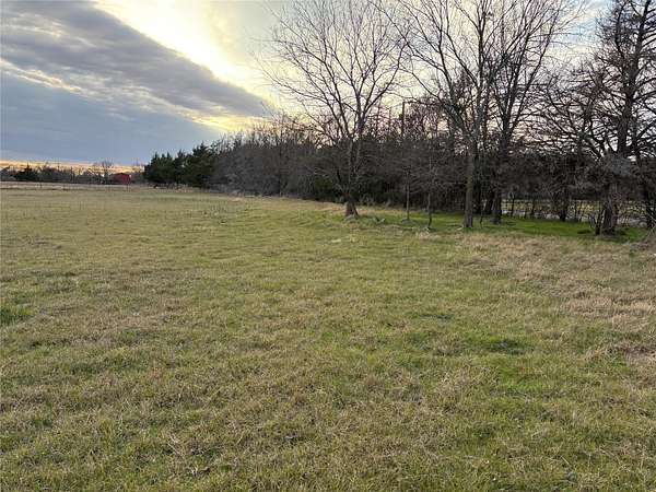 4.14 Acres of Residential Land for Sale in Terrell, Texas