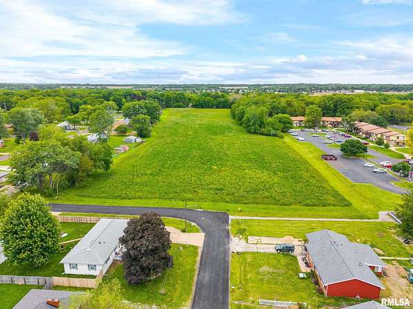 22.9 Acres of Land for Sale in Washington, Illinois
