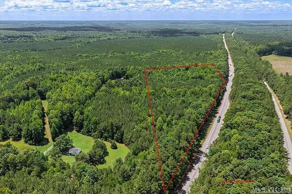 11 Acres of Land for Sale in Brodnax, Virginia