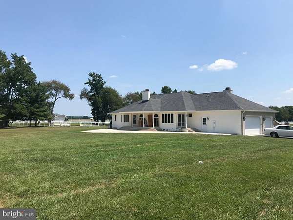 23.5 Acres of Land with Home for Lease in Hartly, Delaware