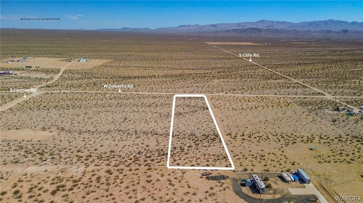 2.1 Acres of Residential Land for Sale in Yucca, Arizona