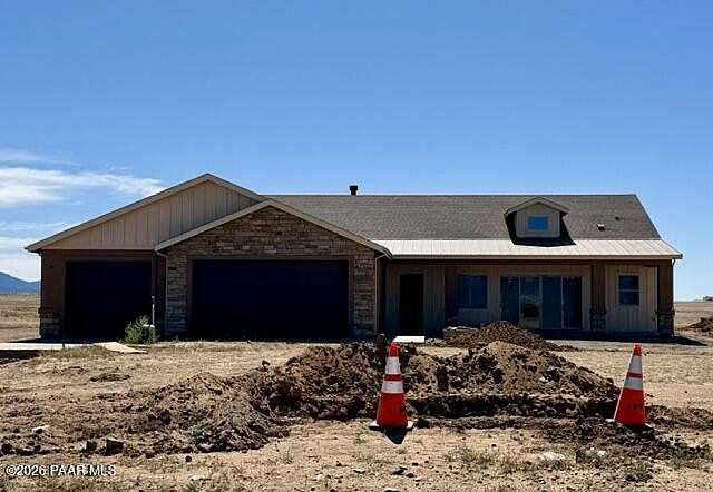 4 Acres of Land with Home for Sale in Prescott Valley, Arizona