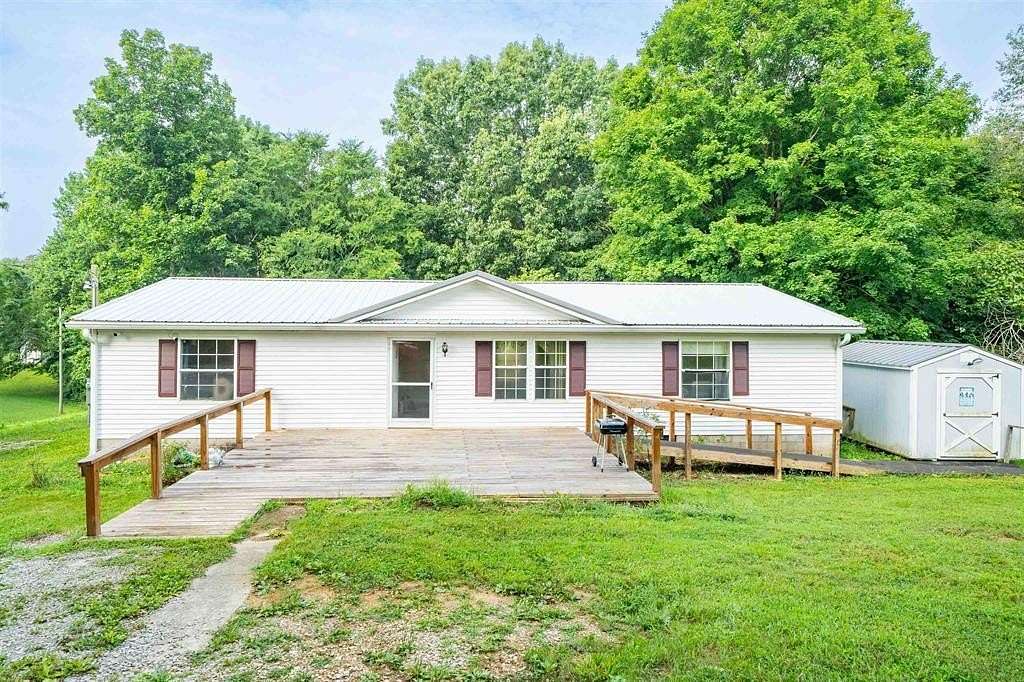 10.4 Acres of Land with Home for Sale in Hartford, Kentucky