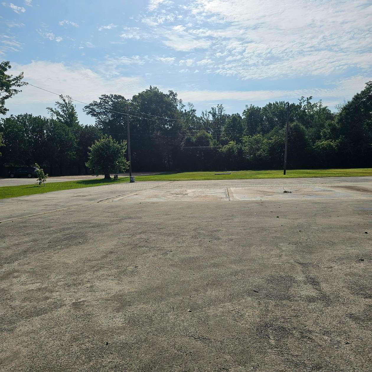 1 Acre of Commercial Land for Sale in Hamilton, Alabama