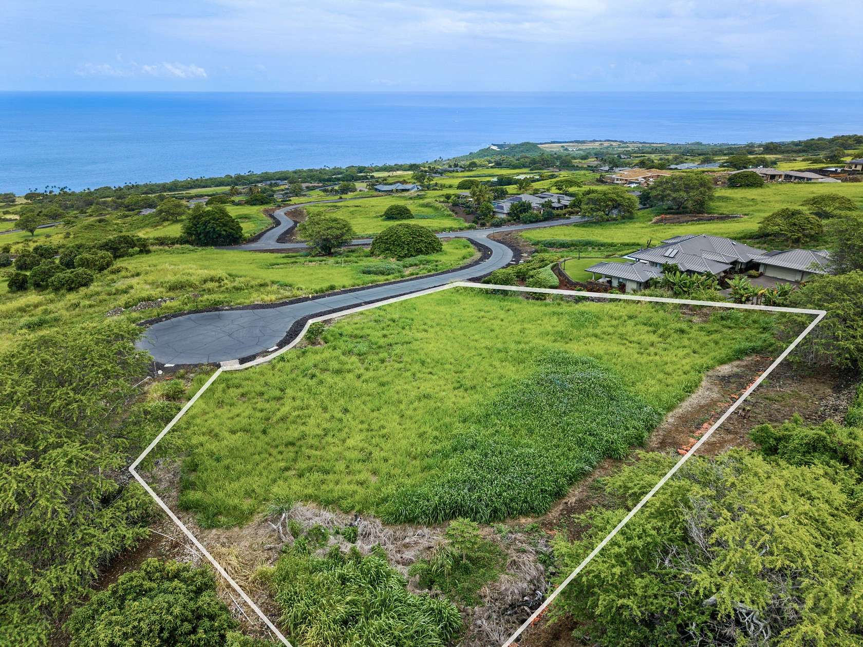 1 Acre of Residential Land for Sale in Kealakekua, Hawaii