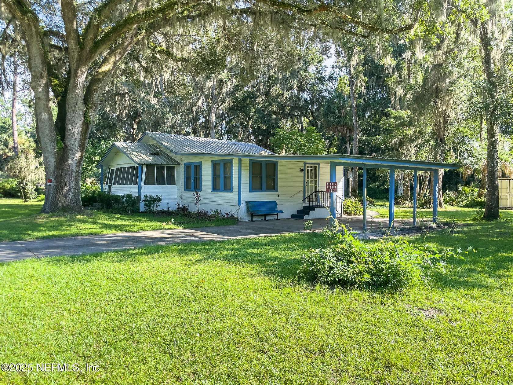 1.55 Acres of Land with Home for Sale in San Mateo, Florida