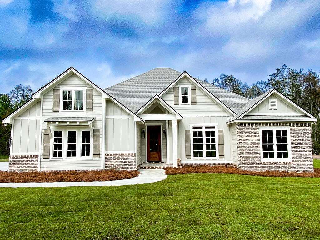 4.13 Acres of Land with Home for Sale in Valdosta, Georgia