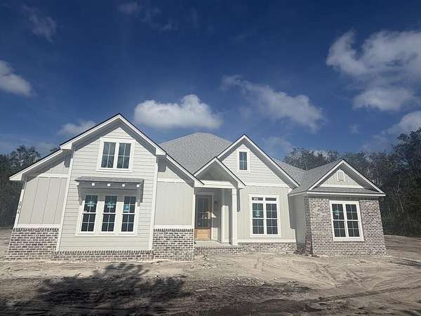 4.13 Acres of Land with Home for Sale in Valdosta, Georgia