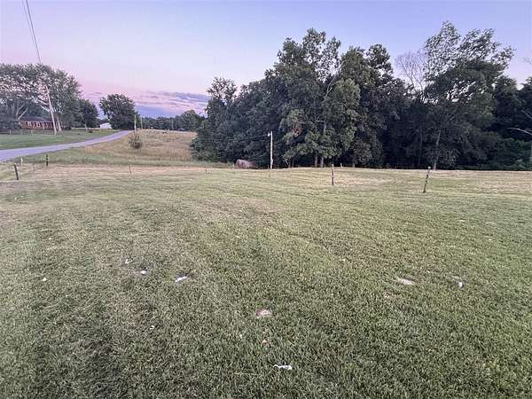 3.29 Acres of Residential Land for Sale in Auburn, Kentucky