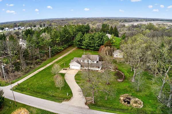 1.54 Acres of Land with Home for Sale in Waterloo, Iowa