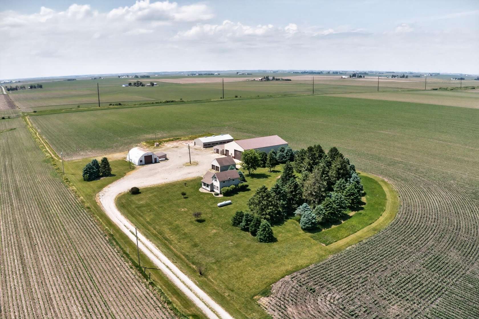 4.35 Acres of Land with Home for Sale in Dysart, Iowa