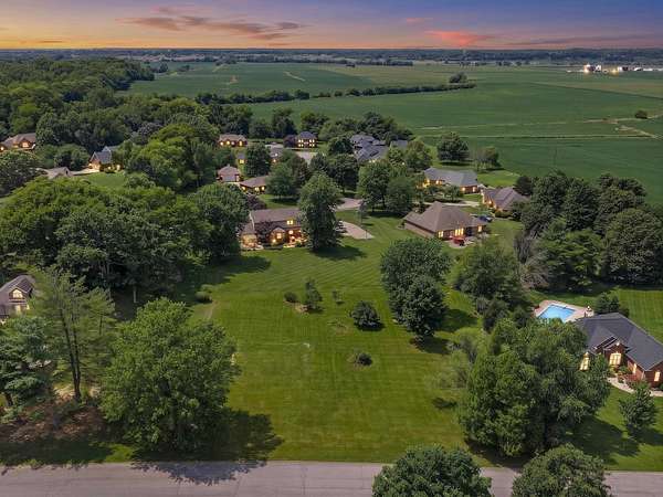 1 Acre of Residential Land for Sale in Henderson, Kentucky