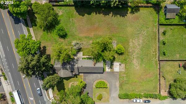 0.88 Acres of Residential Land for Sale in Eugene, Oregon