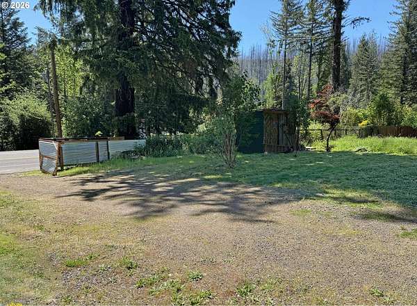 0.74 Acres of Residential Land for Sale in Vida, Oregon