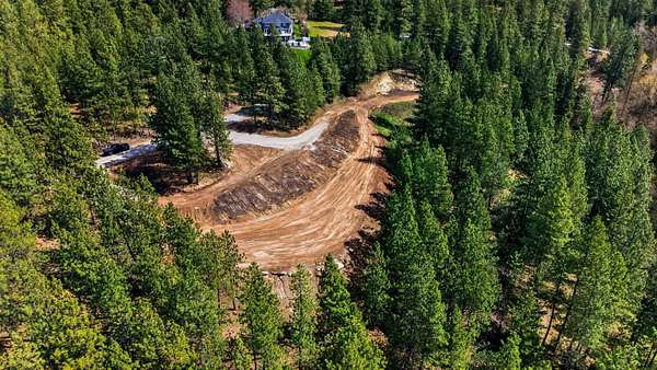 9 Acres of Residential Land for Sale in Liberty Lake, Washington