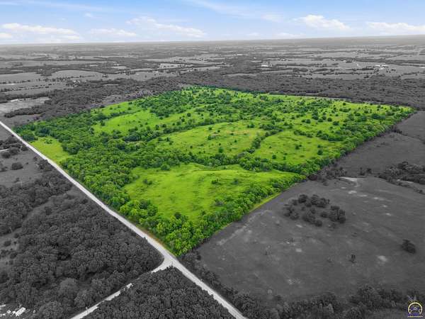 100 Acres of Land for Sale in Auburn, Kansas
