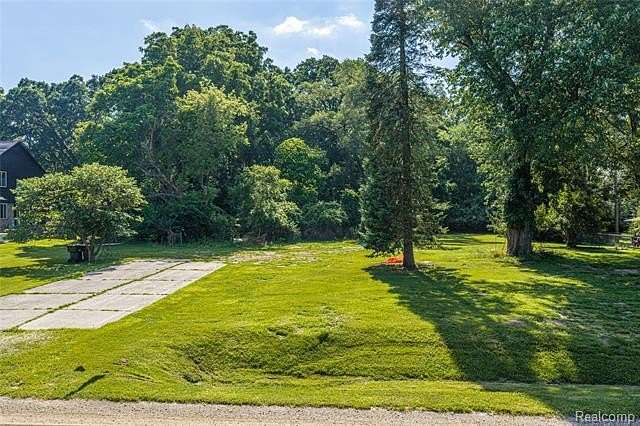 0.89 Acres of Residential Land for Sale in Rochester Hills, Michigan
