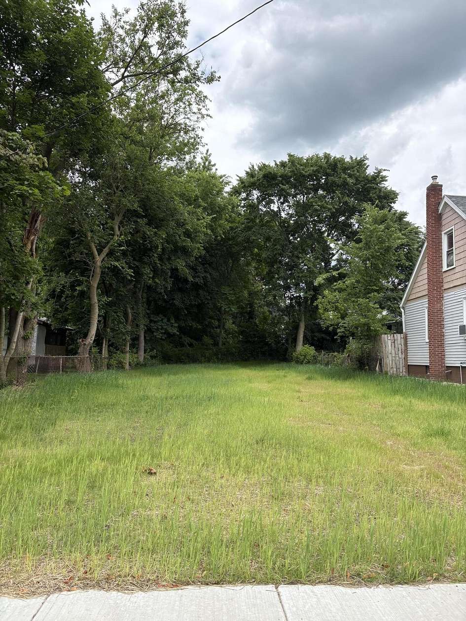 0.12 Acres of Residential Land for Sale in Jackson, Michigan