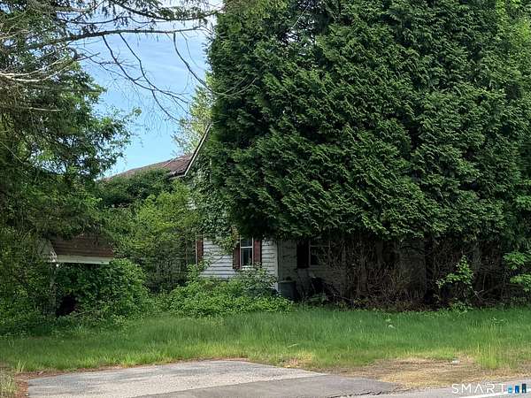3.17 Acres of Land with Home for Sale in Pomfret, Connecticut