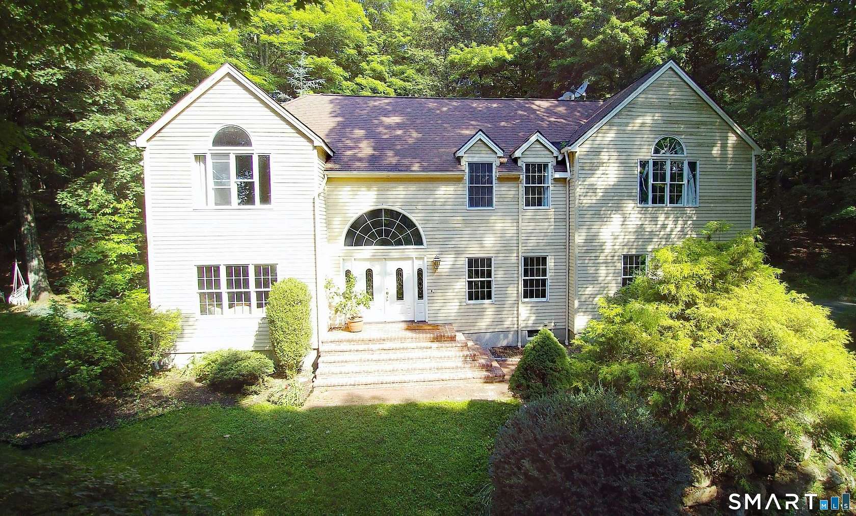 2.62 Acres of Land with Home for Sale in Redding, Connecticut