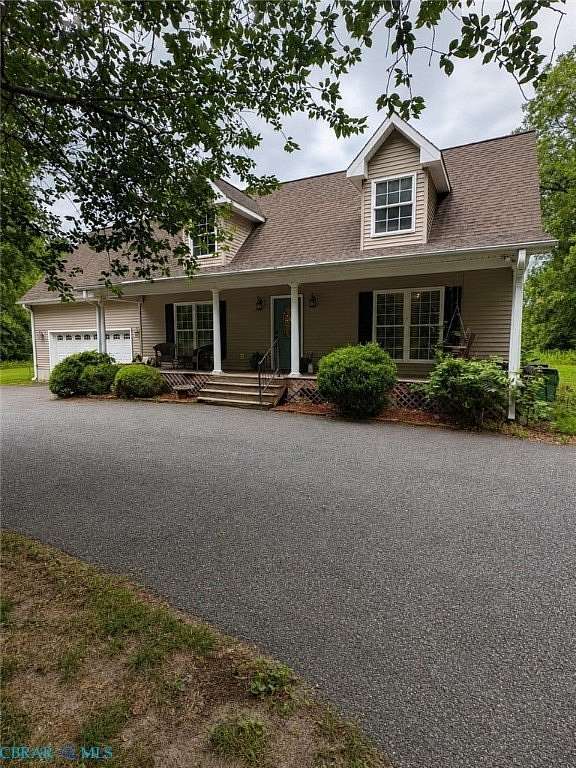 1.83 Acres of Land with Home for Sale in Gloucester, Virginia