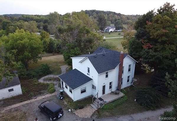 2.2 Acres of Land with Home for Sale in Davison, Michigan