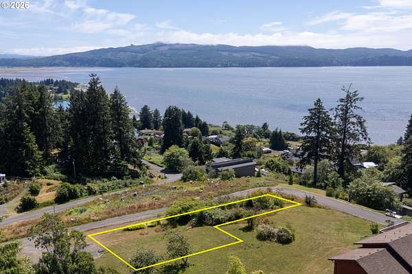 0.34 Acres of Residential Land for Sale in Bay City, Oregon